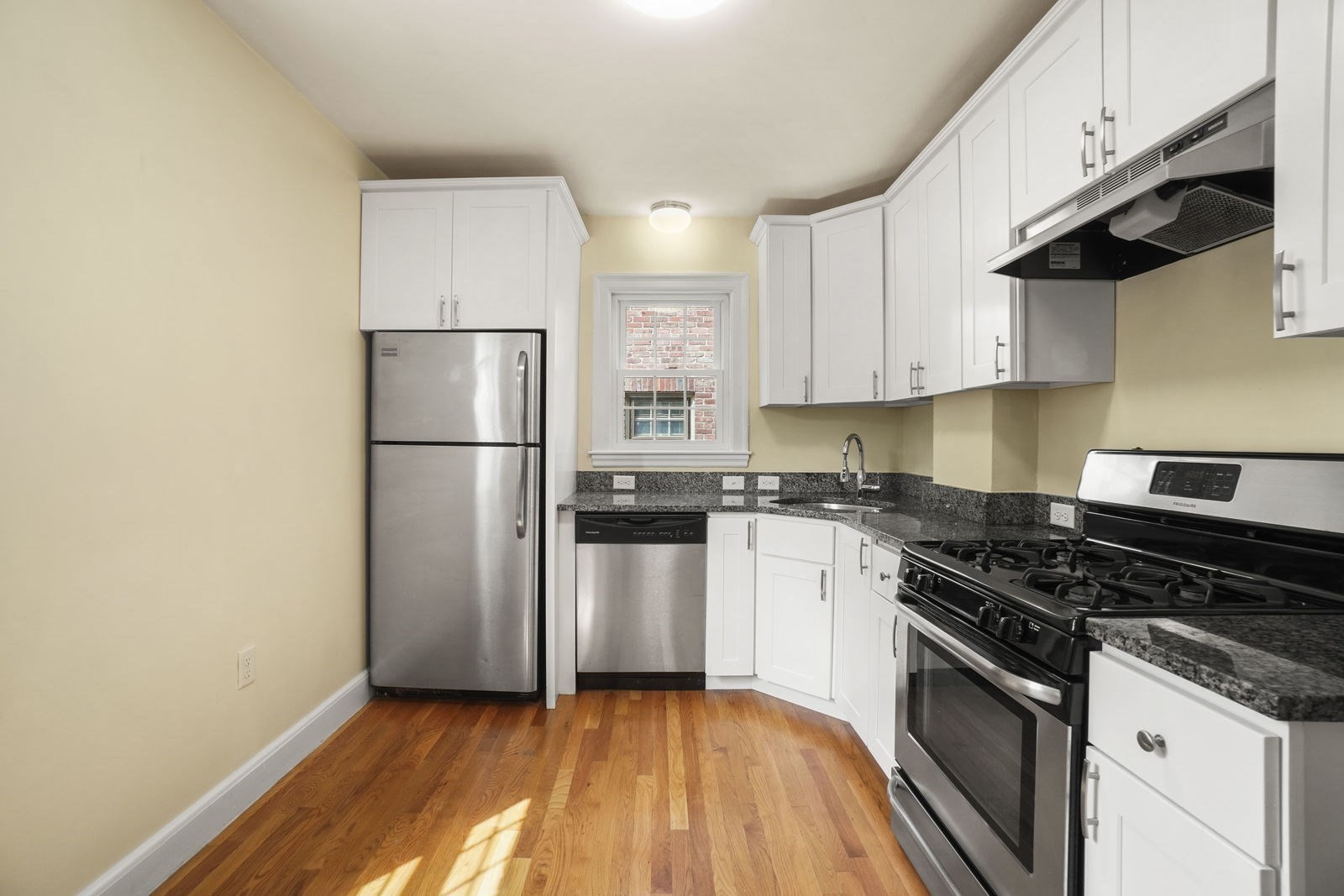 1 Garden Ct. - Cambridge