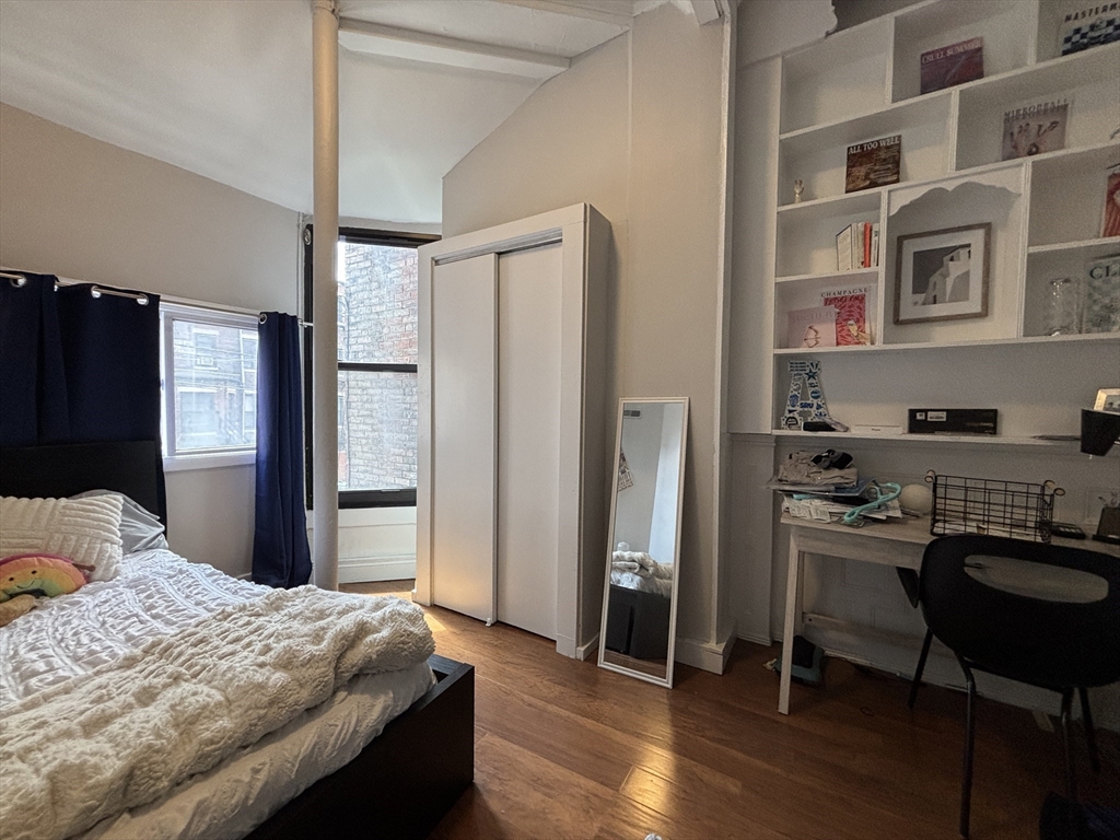 468 Commonwealth Ave. - Fenway