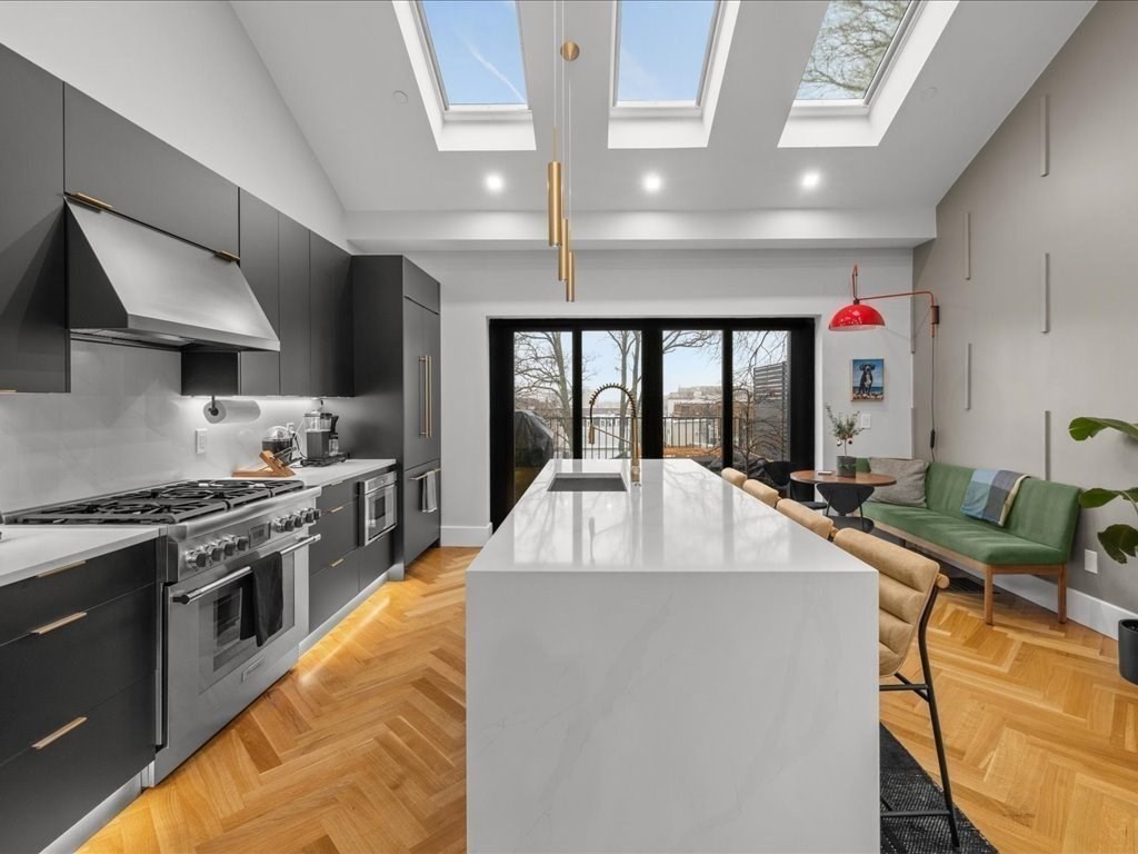760 East Broadway - South Boston