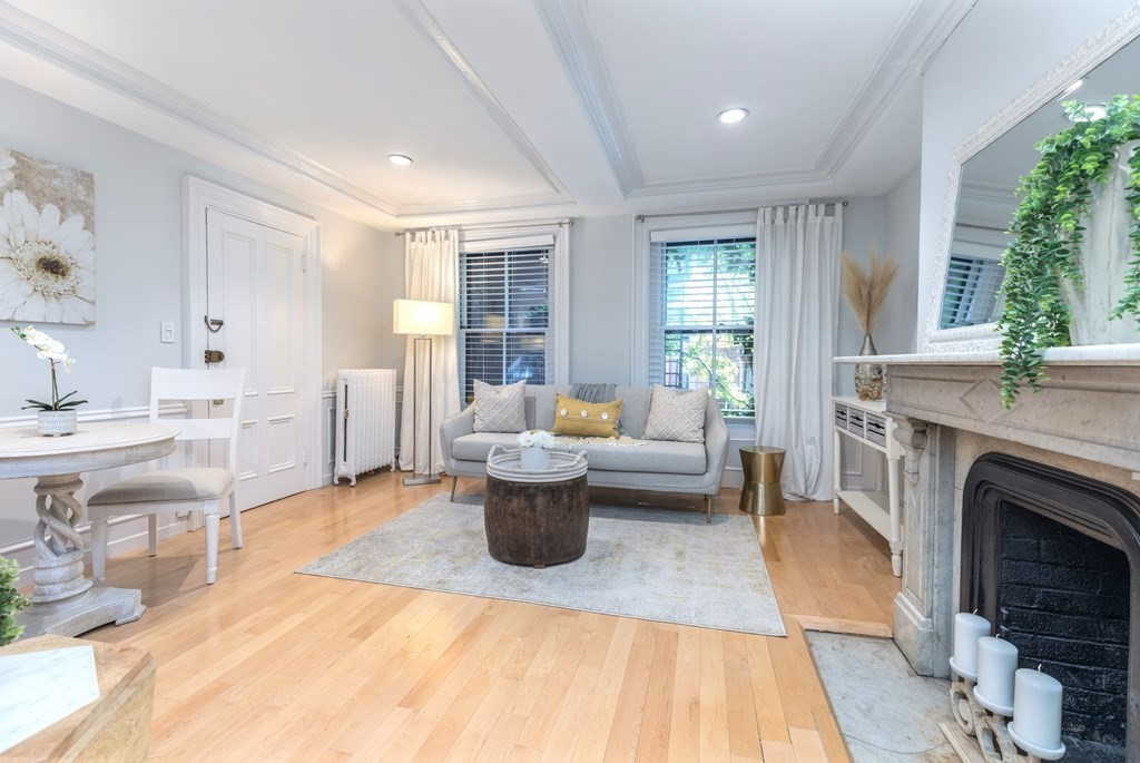 80 Mount Vernon - Beacon Hill