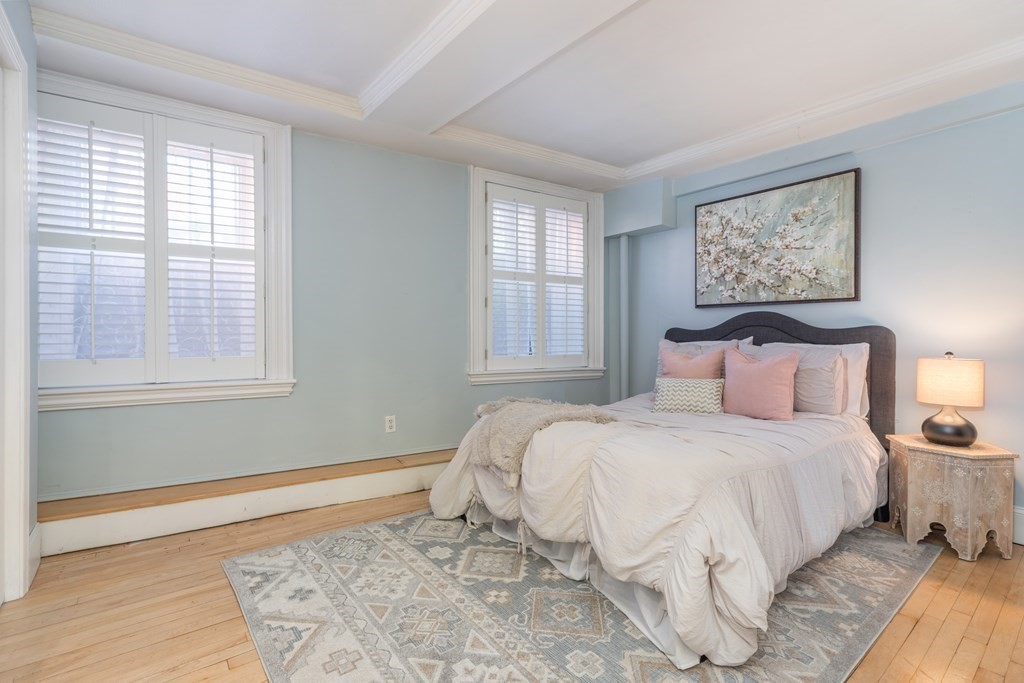 80 Mount Vernon - Beacon Hill