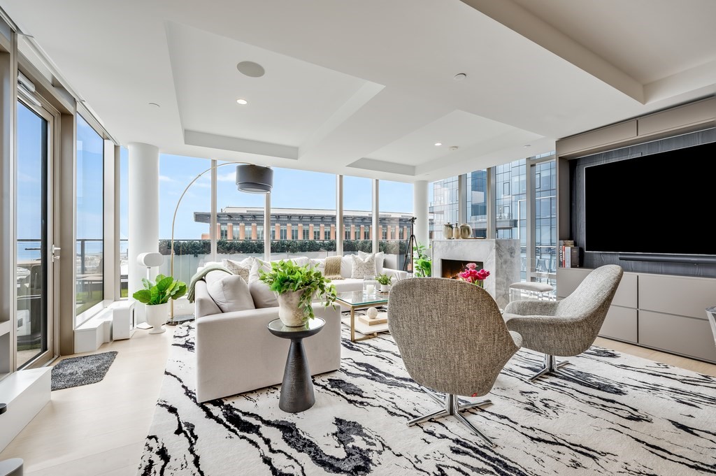 133 Seaport Blvd. - Seaport District