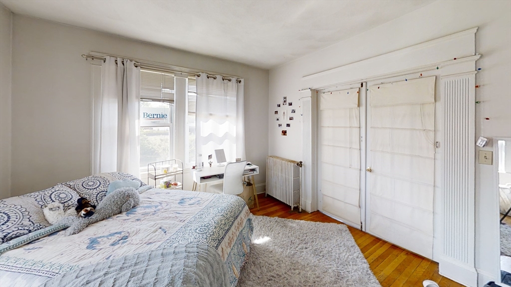 1504 Commonwealth - Brighton