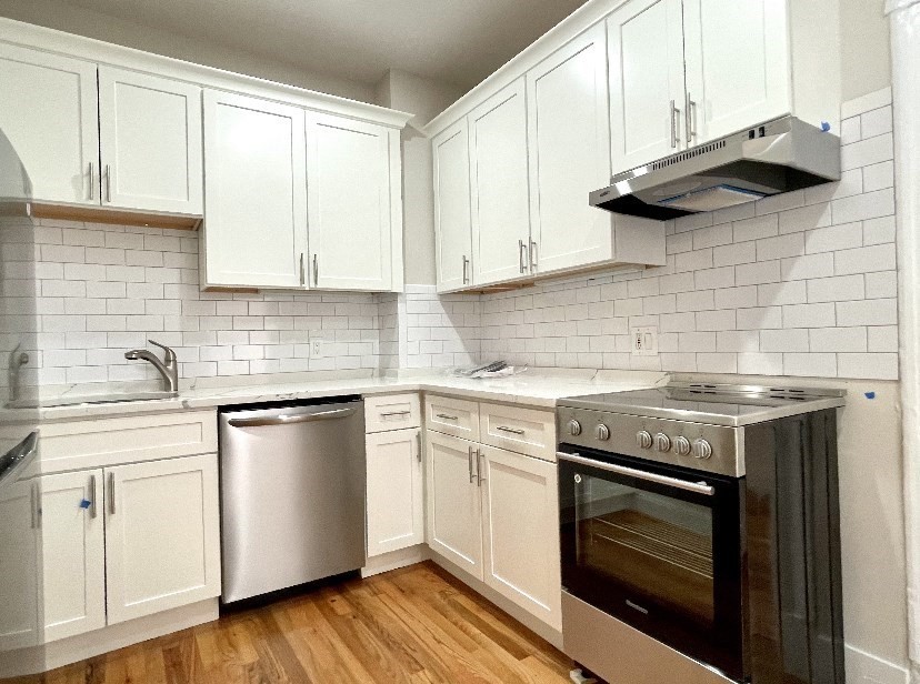 13 Anderson St. - Beacon Hill
