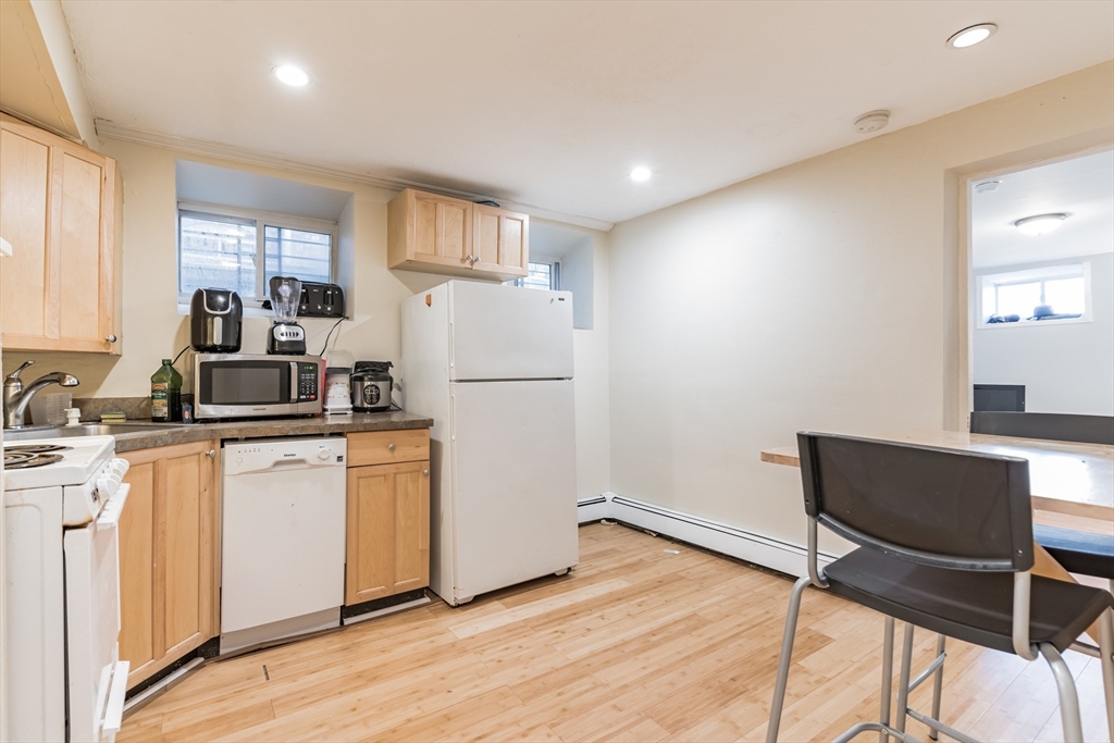 141 Chiswick - Brighton
