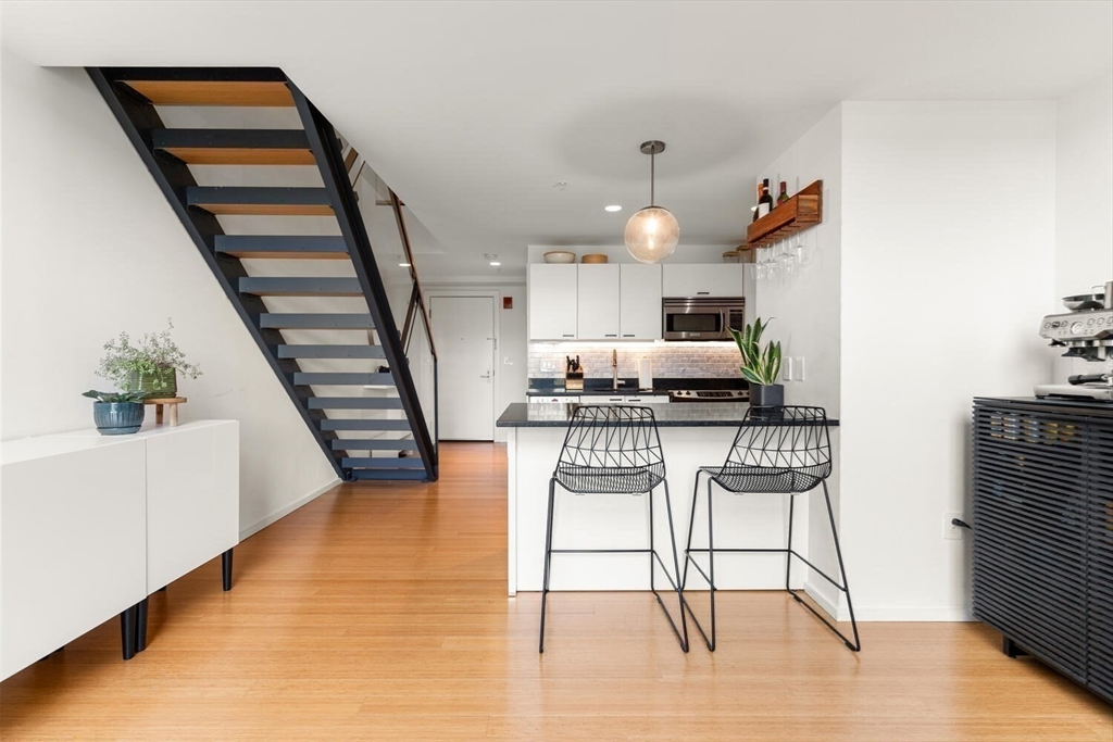 1 Earhart St. - East Cambridge