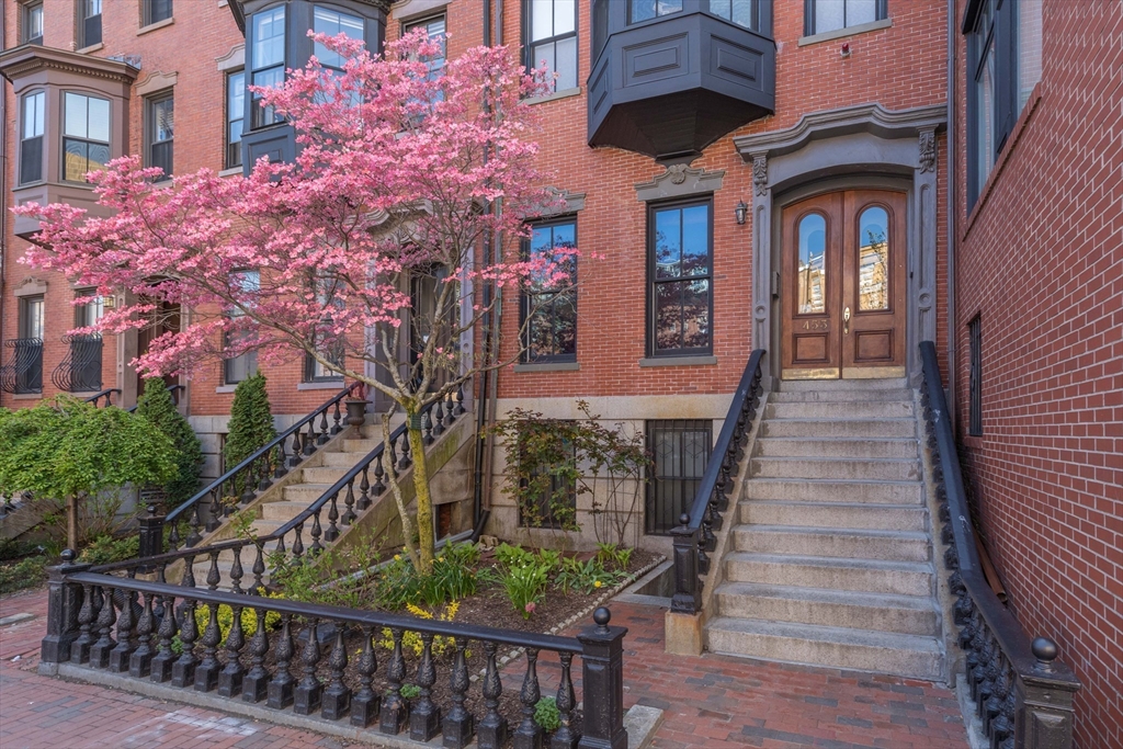 453 Massachussetts Ave. - South End