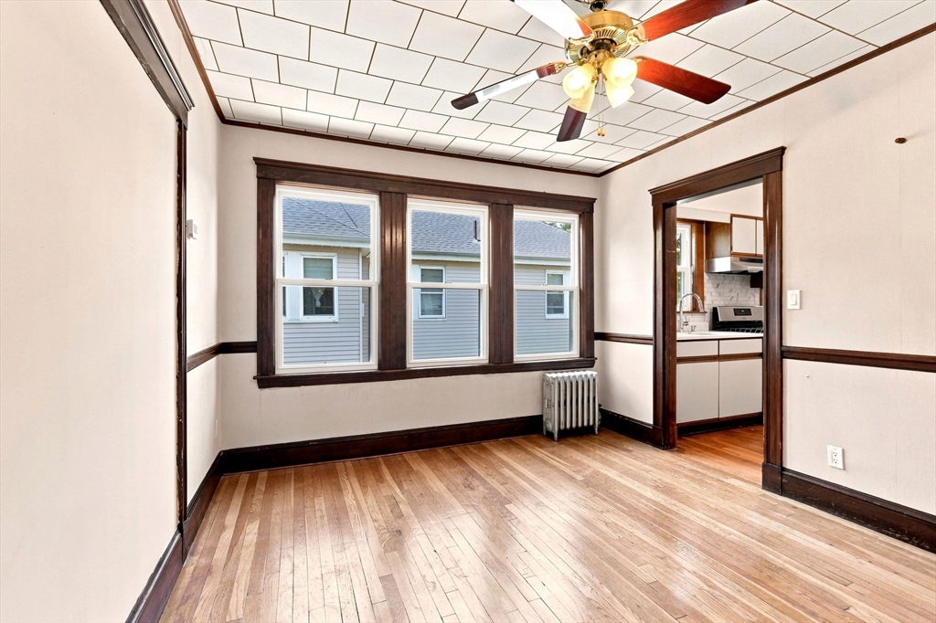 23-25 Suncrest Rd. - Hyde Park