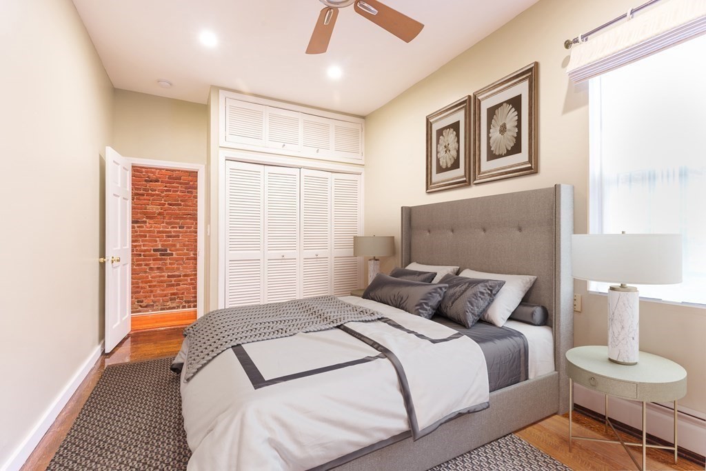 15 Blackwood - Back Bay