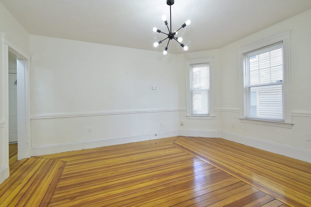 24 Rector Rd. - Hyde Park