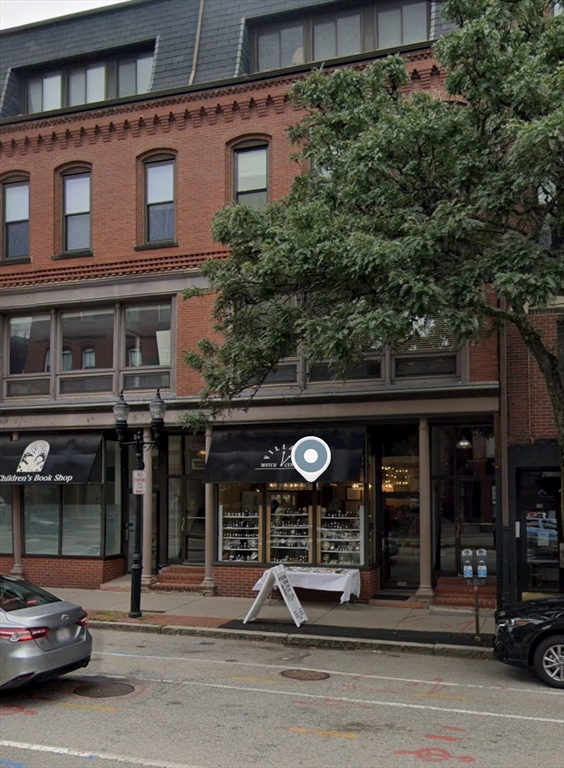 7 Harvard Sq. - Brookline Village