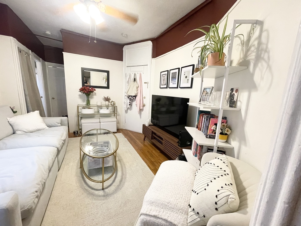 31 Irving St. - Beacon Hill