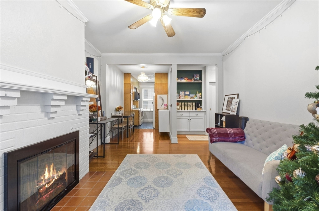 36 Linnaean St. - East Cambridge
