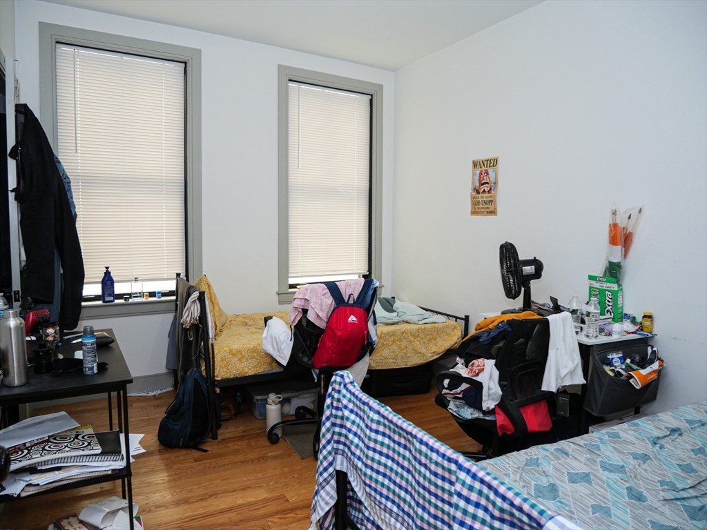 15 Maywood - Roxbury