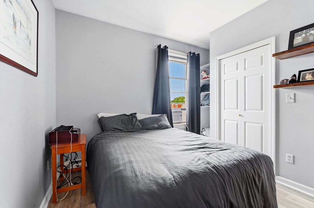 250-252 Main St. - Charlestown