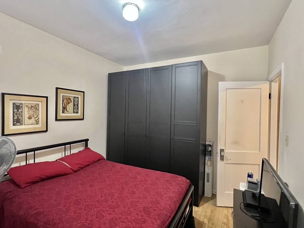 31 Queensberry - Fenway