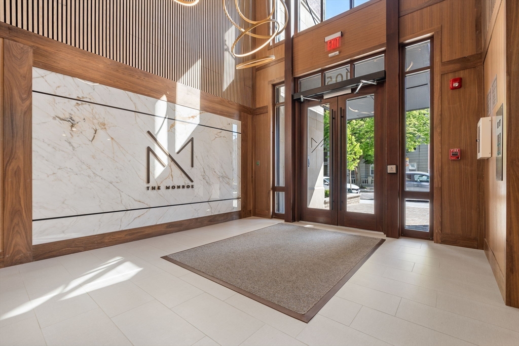 105 Washington - Brighton