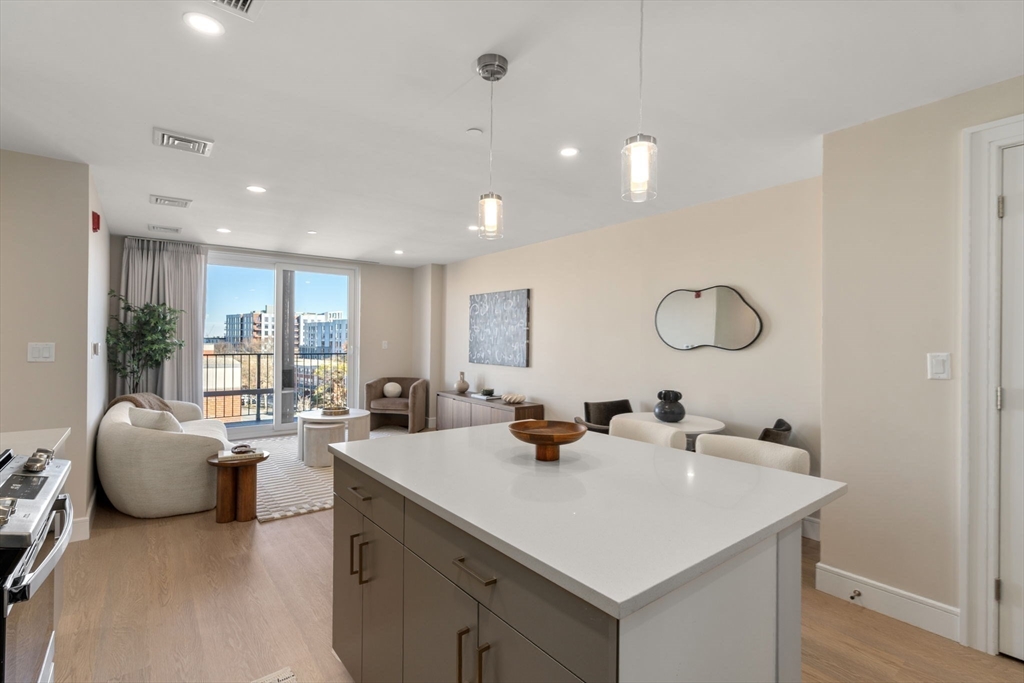 105 Washington - Brighton