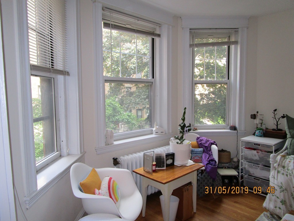 116 Riverway - Fenway