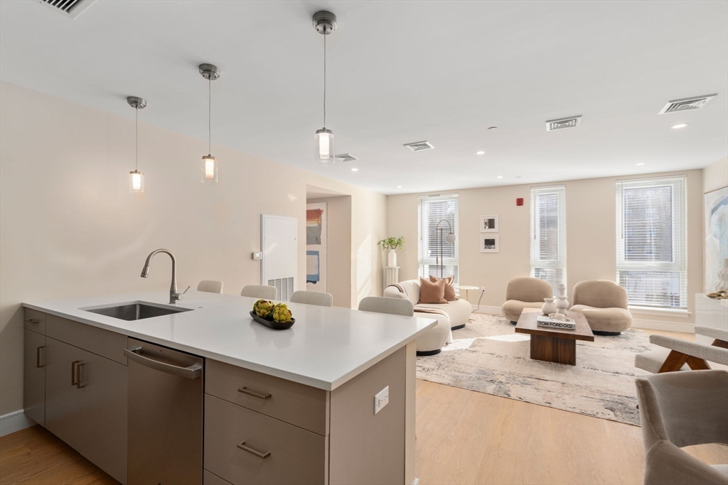 105 Washington - Brighton