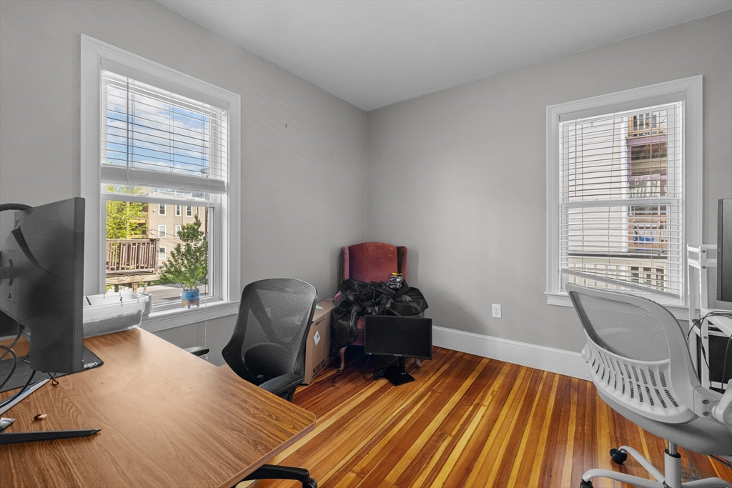 28 Edison Grn - Dorchester