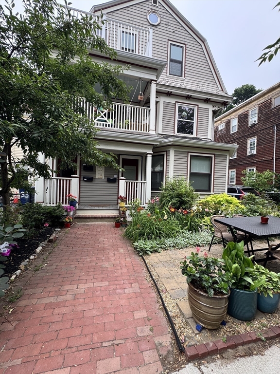 27 Dudley St. - North Cambridge