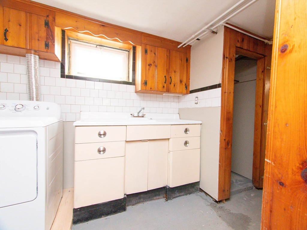 48 Oak Square Ave. - Brighton