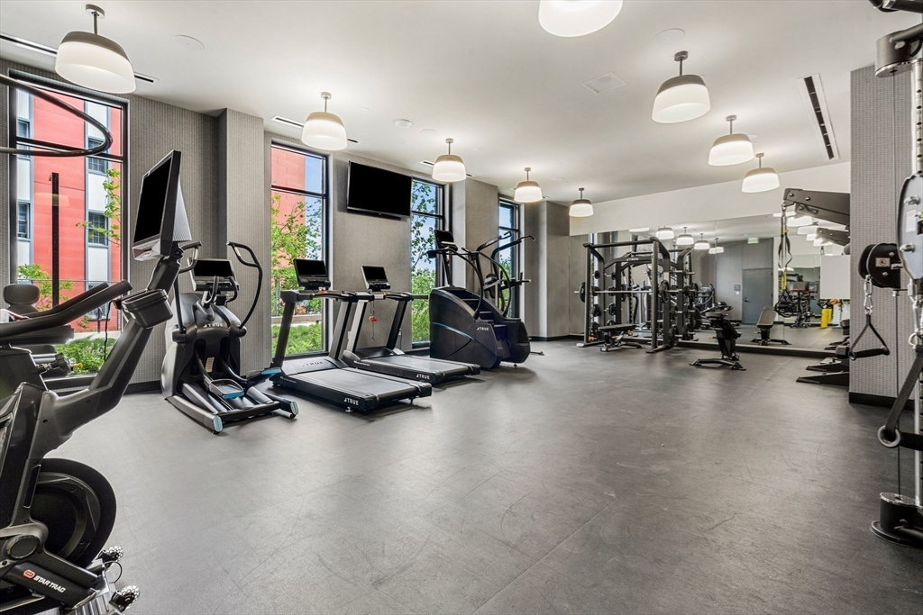 1515 Commonwealth - Brighton