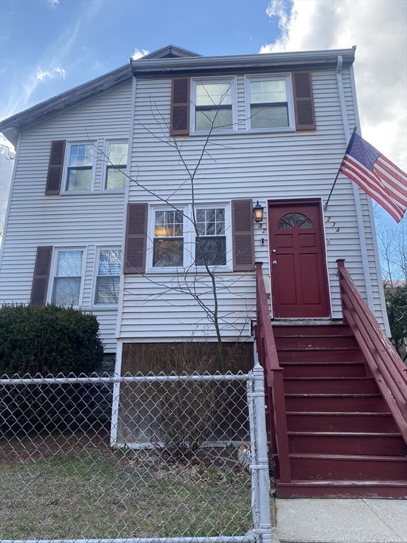 232 Austin - Hyde Park