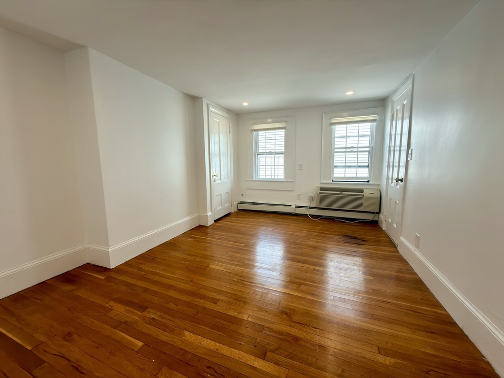 44 Melrose St. - Bay Village