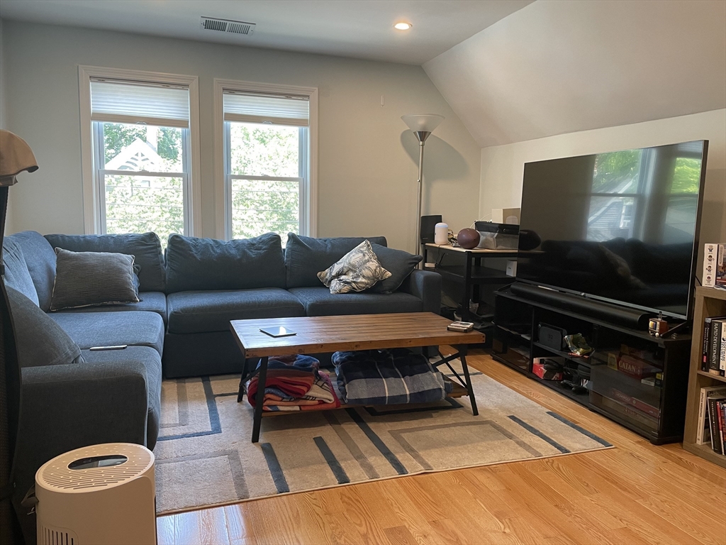 38 Creighton St. - North Cambridge