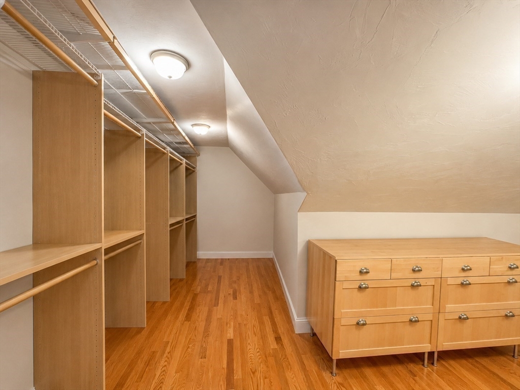 16 Mott St. - Arlington