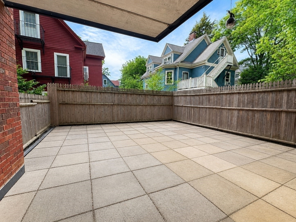 31 Harris - Brookline Village