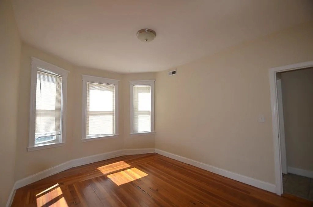 279 Broadway St. - Cambridge