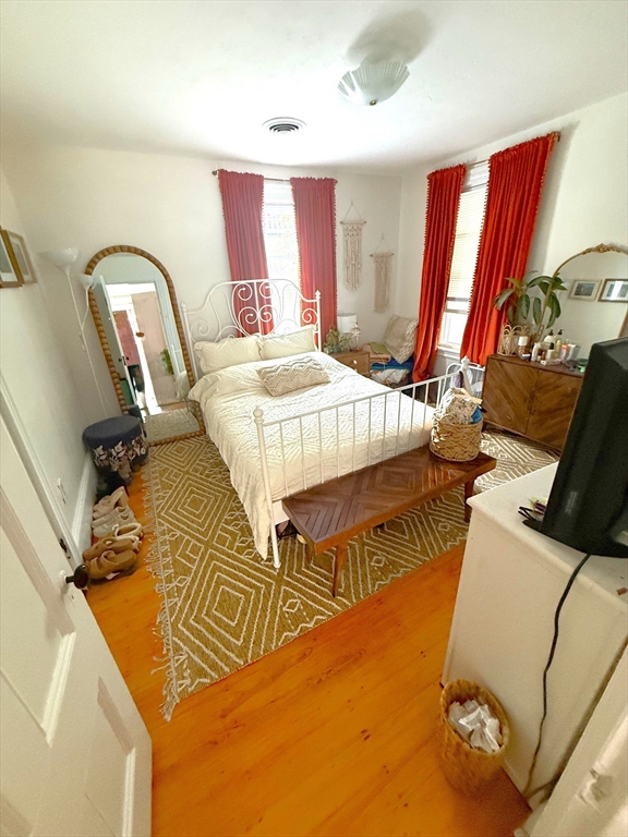 632 East 7th - South Boston