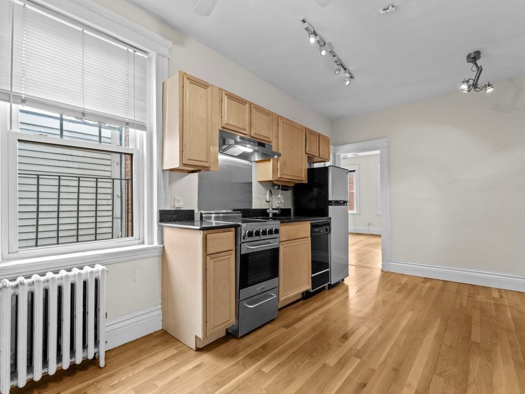 35 Queensberry - Fenway