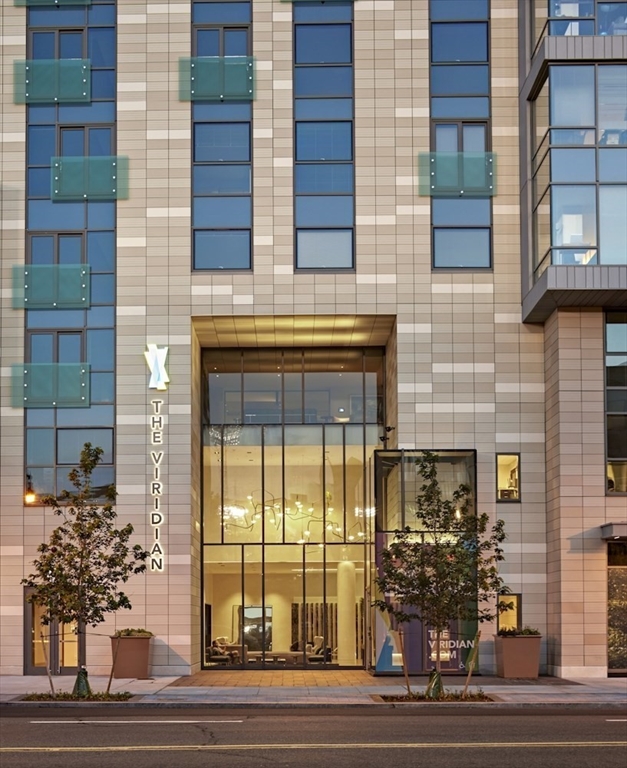 1282 Boylston St. - Fenway