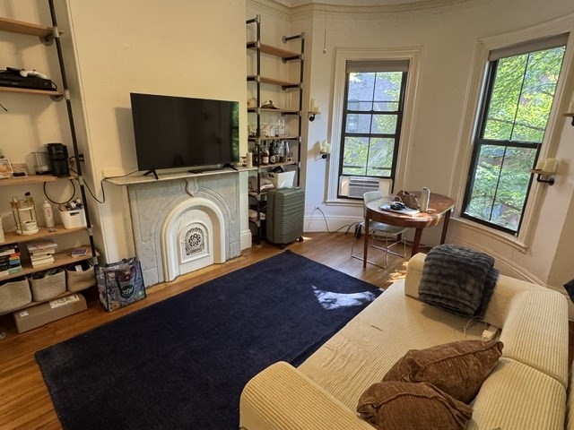 2 Wellington St. - South End