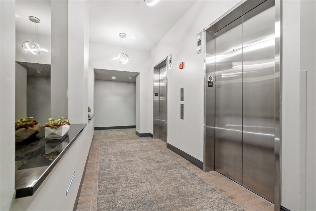 700 Harrison Ave. - South End