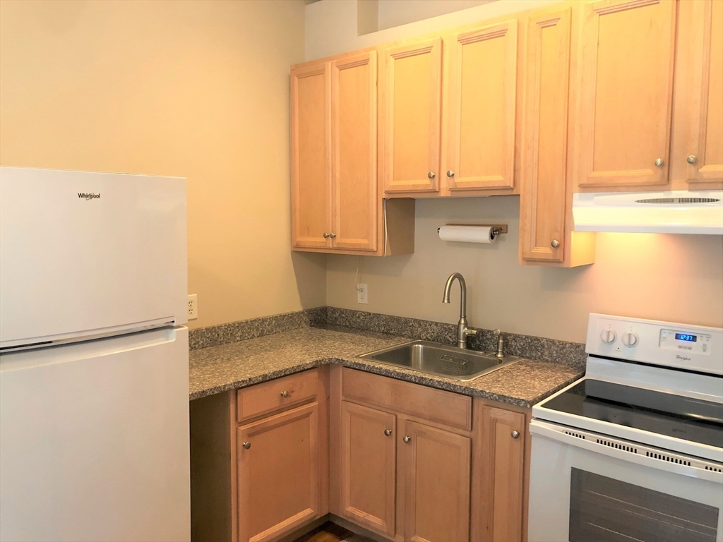 109 Pembroke St. - South End