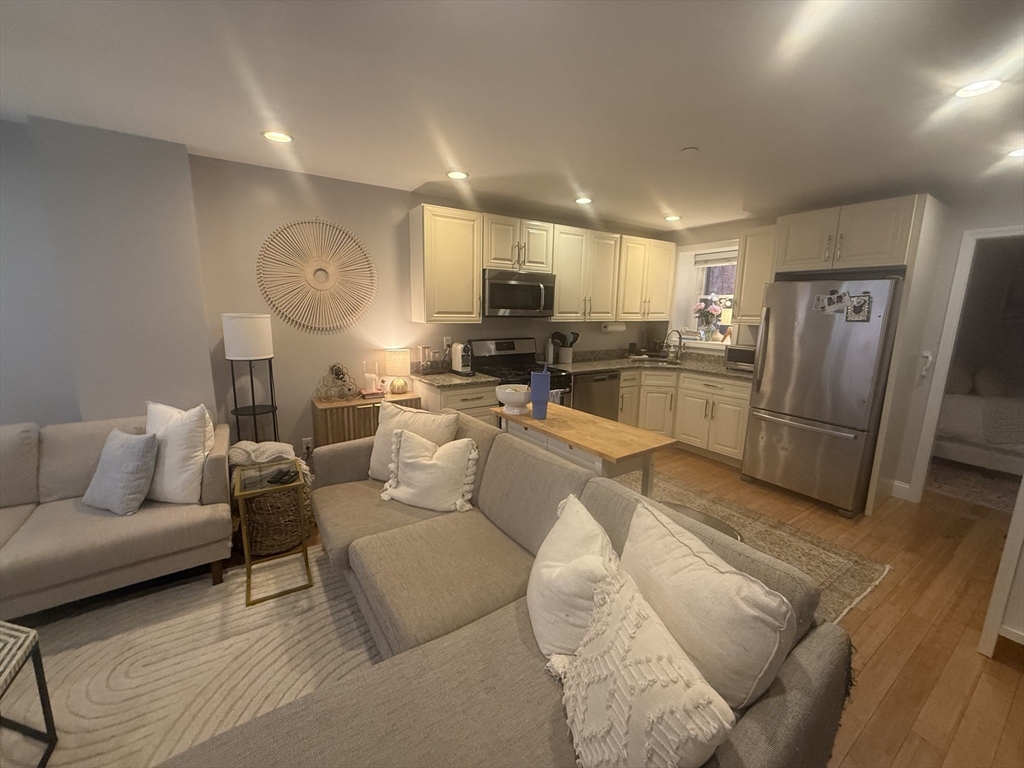 6 Baldwin - North End