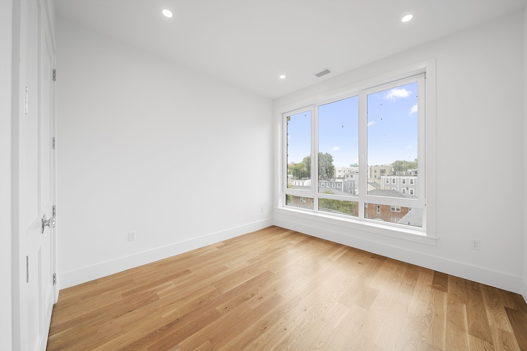 218 Old Colony Ave. - South Boston