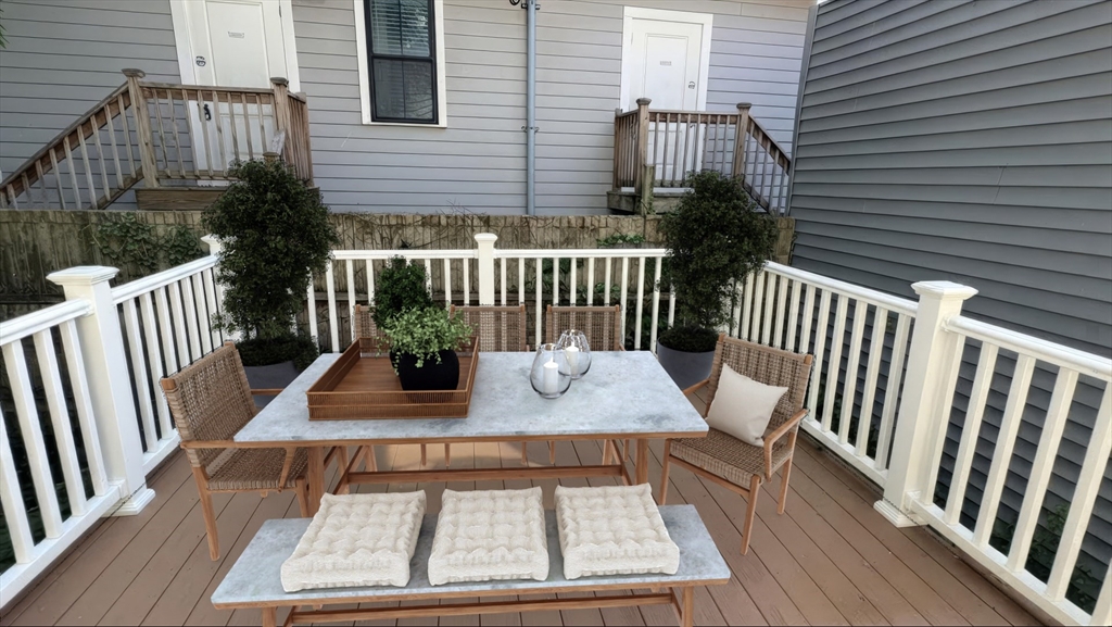 147 Everett St. - East Boston