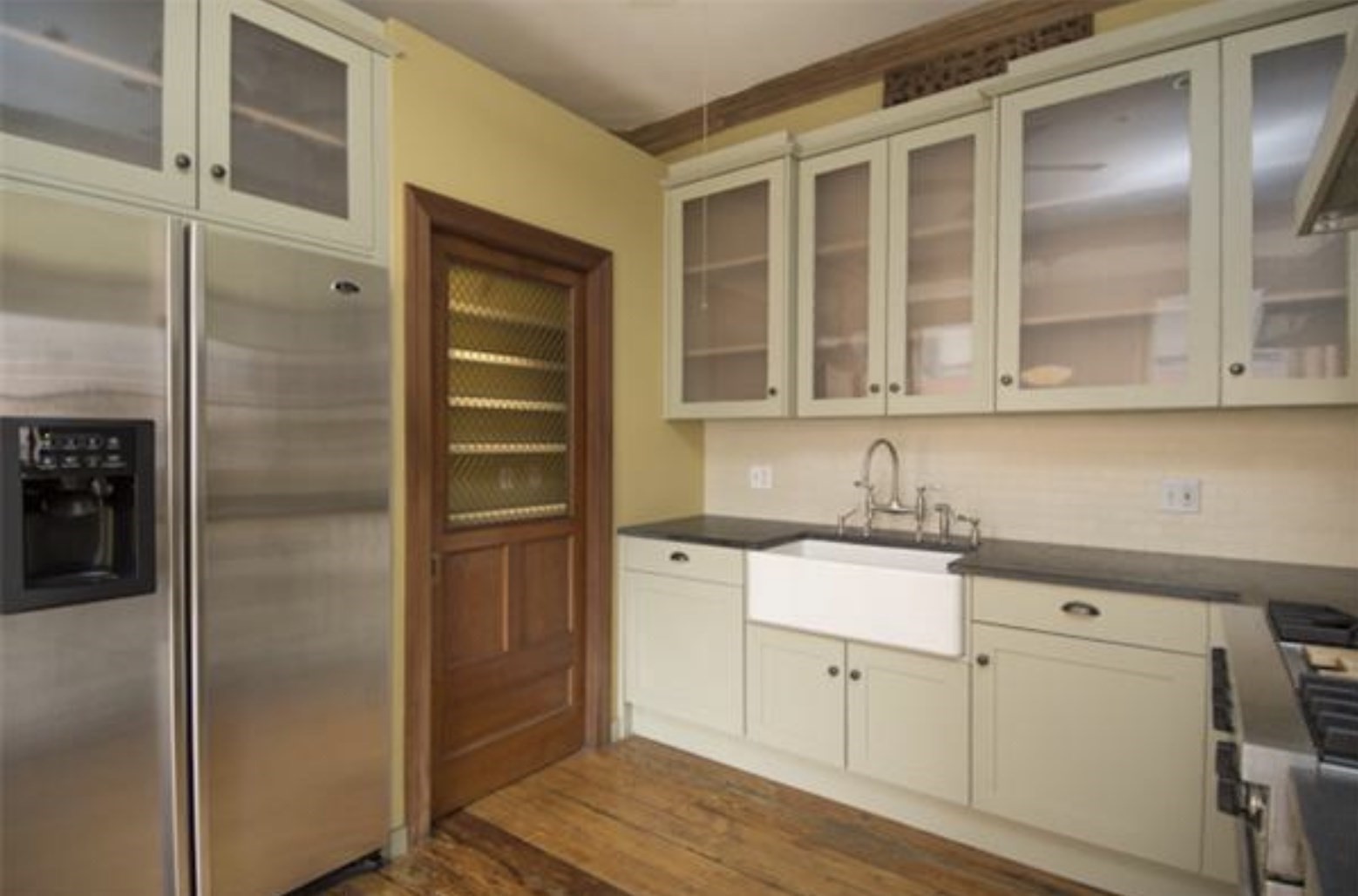 118 South St. - Leather District