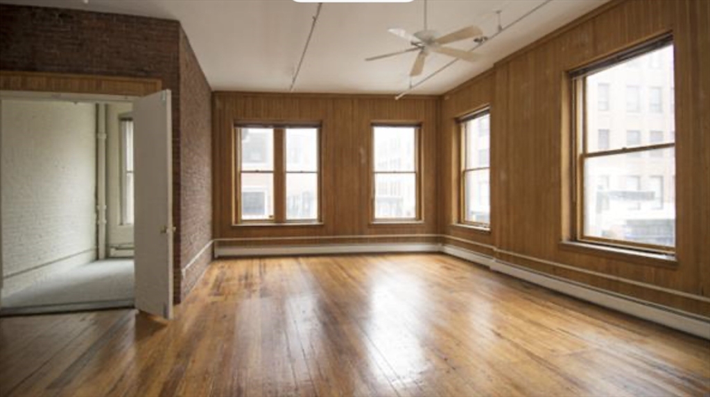 118 South St. - Leather District