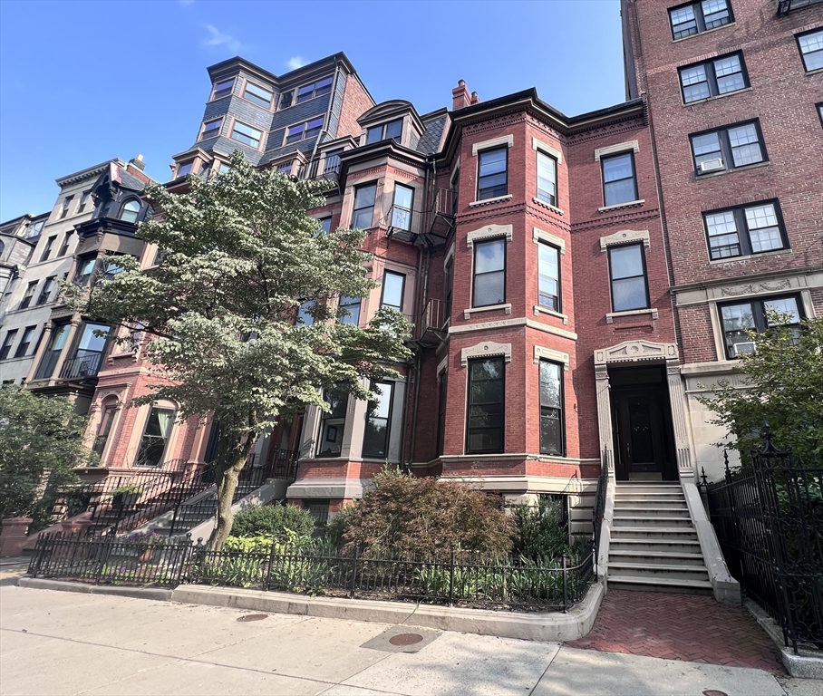 86 Commonwealth Ave. - Back Bay