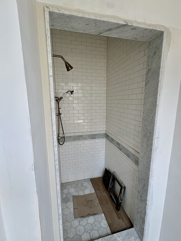 33 Brewster - West Cambridge