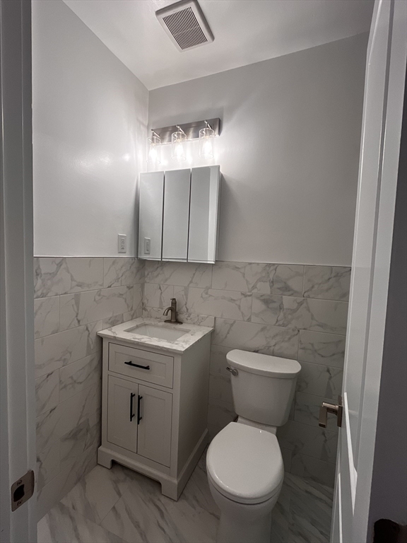172 Marlborough - Back Bay