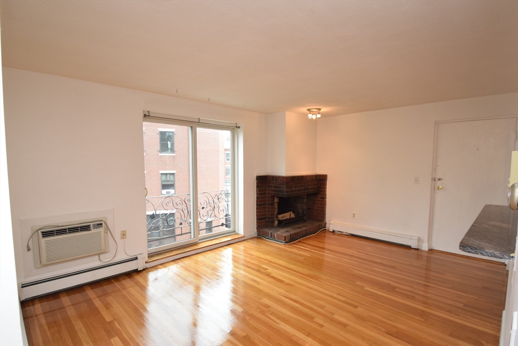 135 Inman St. - Inman Square