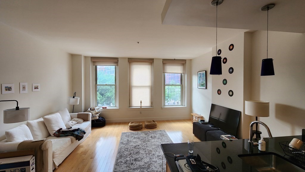 70 Lincoln St. - Leather District